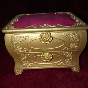 Betsey Johnson Jewelry Watch Box